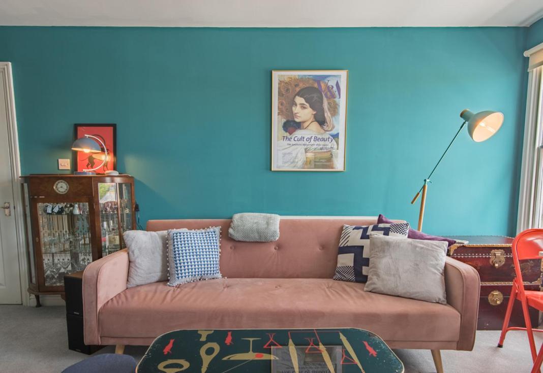 Blackhorse Loft - Spacious Apartment By The Sea Deal Zewnętrze zdjęcie